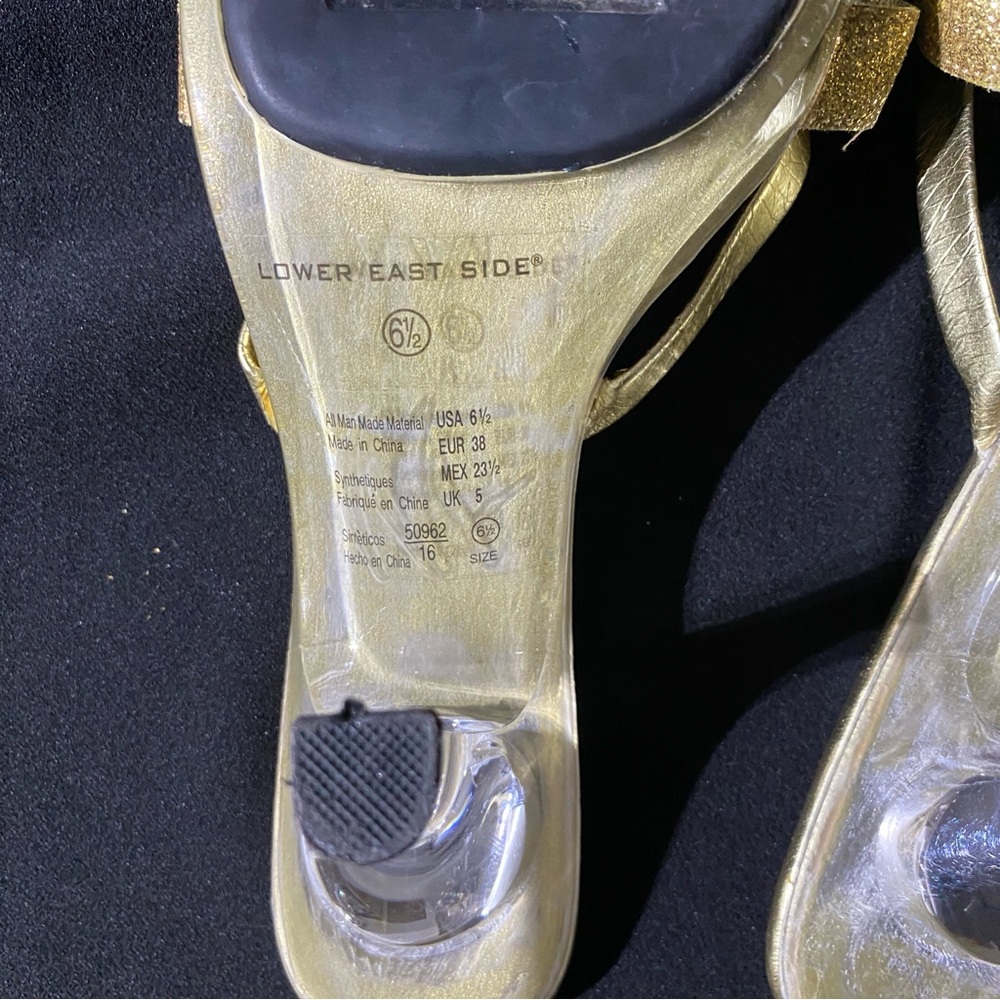 LOWER EAST SIDE Gold and Clear light up heels - Picture 5 of 6